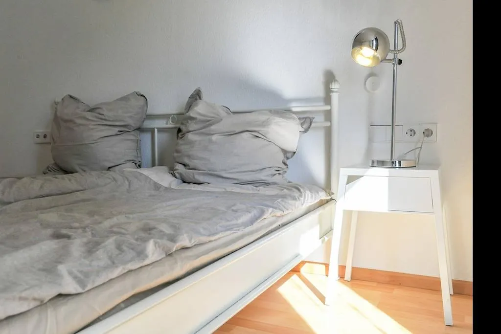 Traumwohnung Estugarda 0*,